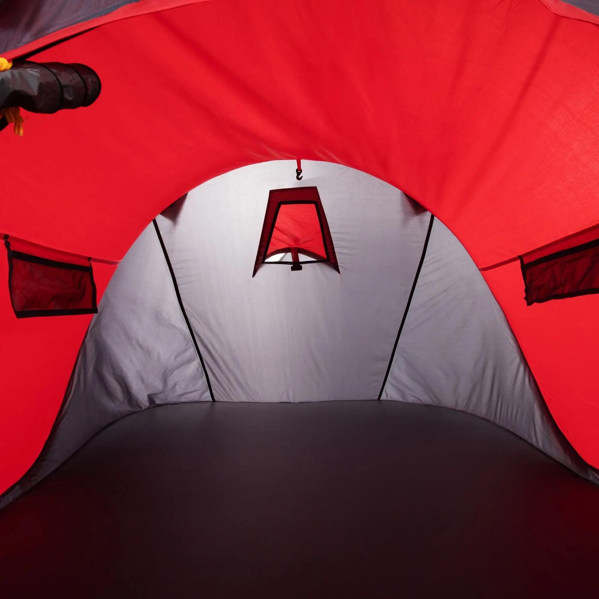 MALAWI Regatta 2-Person Instant Tent red polyester 3/4