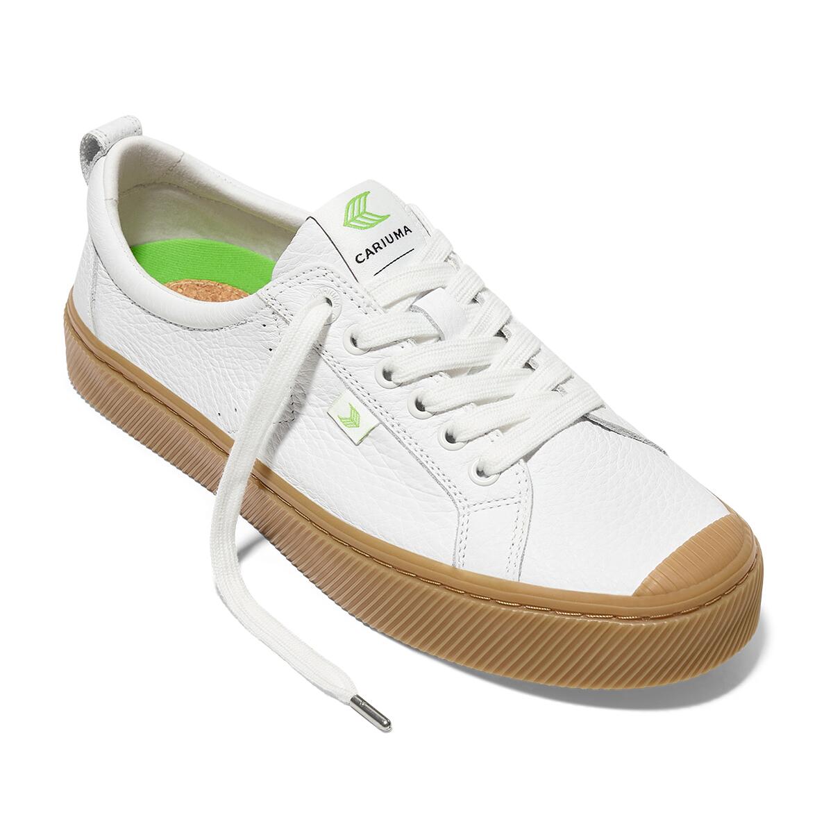 Buty damskie Cariuma OCA PEBBLED LEATHER GUM WHITE