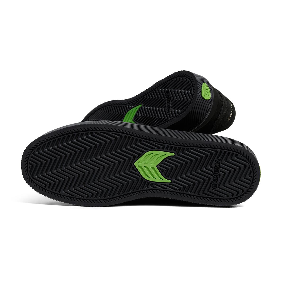 Sneakersy skórzane Cariuma Luan Pro Suede All Black Ivory Logo