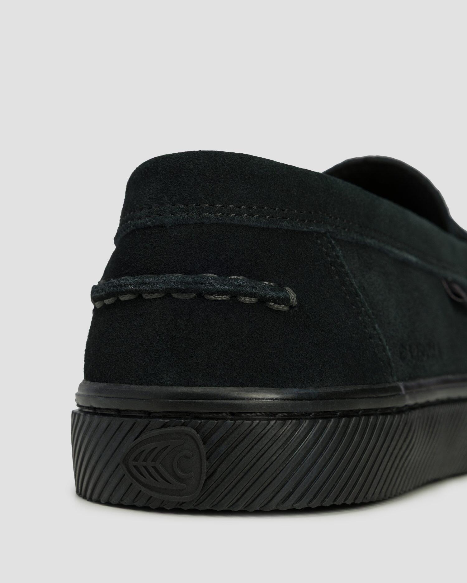 Loafersy zamszowe Cariuma Caju Loafer All Black Suede 7/7