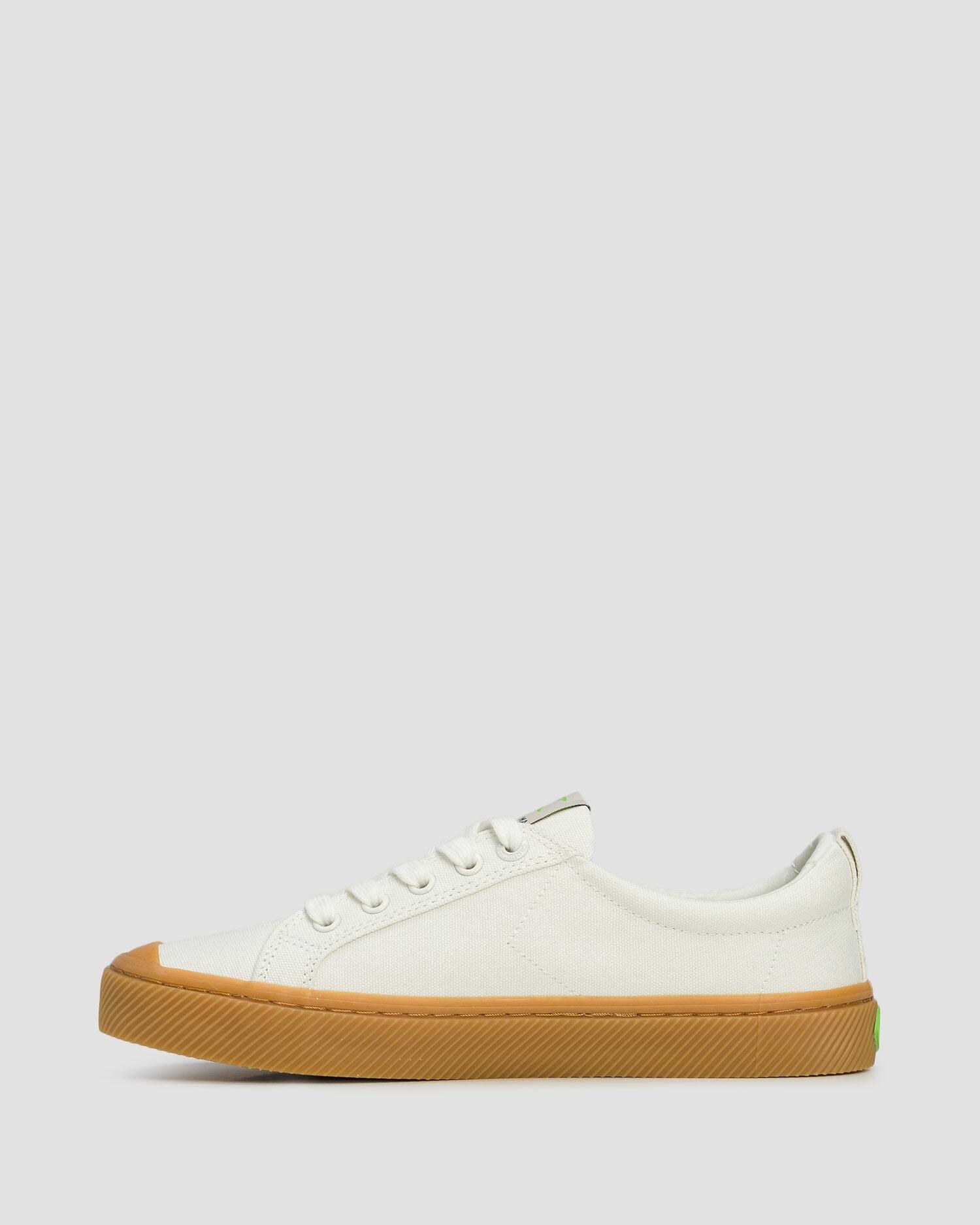 Tenisówki Cariuma OCA Low Gum Off-White Canvas 3/7