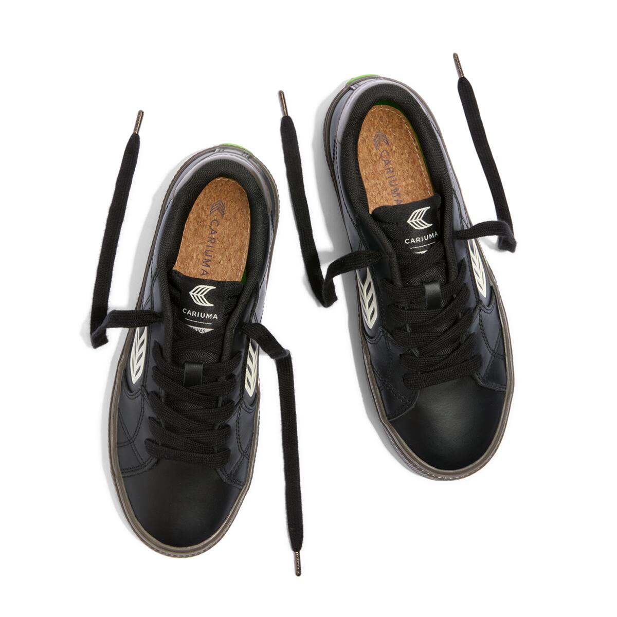 Buty męskie Cariuma SALVAS LEATHER TEAK BLACK IVORY LOGO 5/6