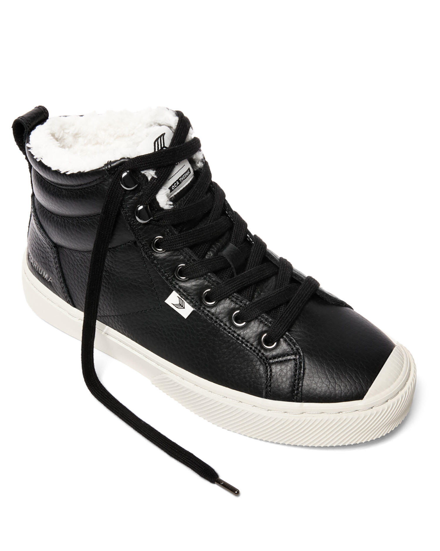 Buty damskie Cariuma OCA THERMA HIGH PREMIUM LEATHER BLACK 3/4