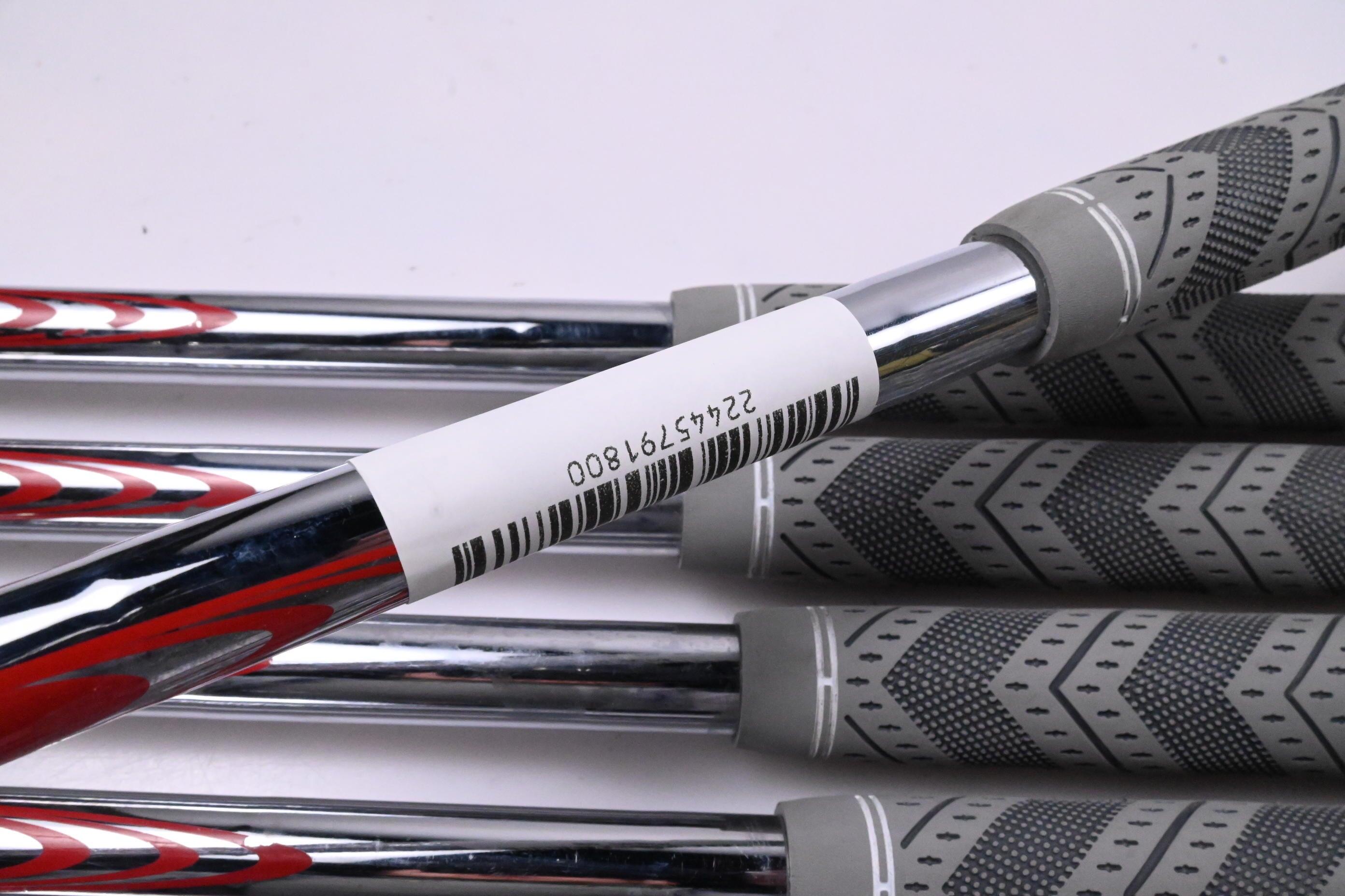 Taylormade P730 Irons / 3-PW / X-Flex N.S.Pro Modus³ Tour 105