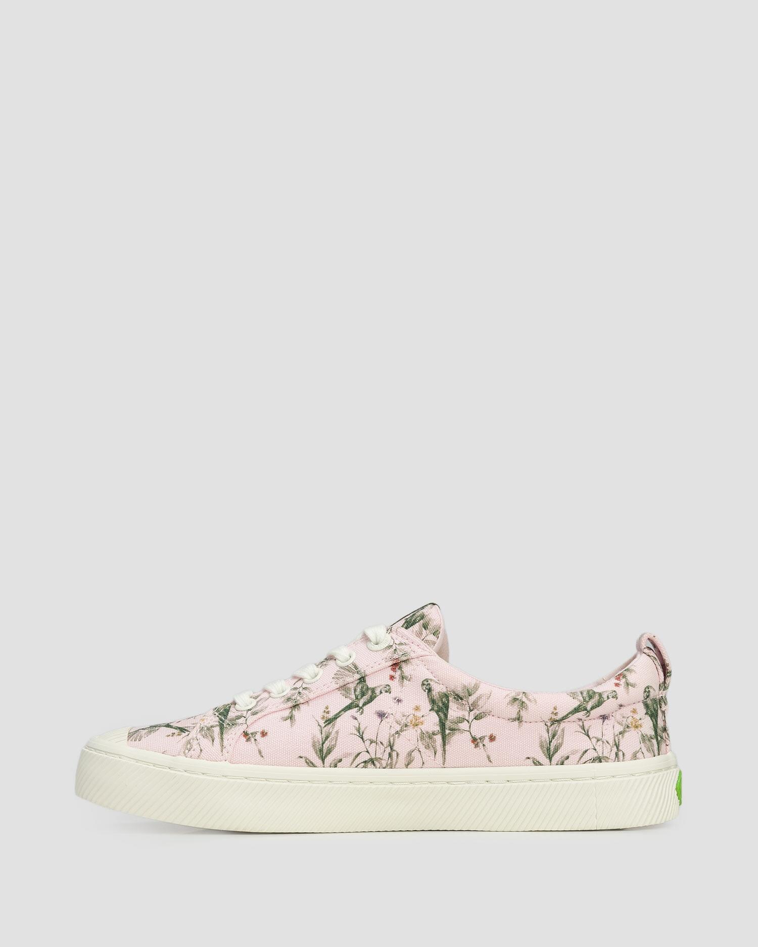 Tenisówki damskie Cariuma OCA Low Canvas Pale Lilac Parrot Print