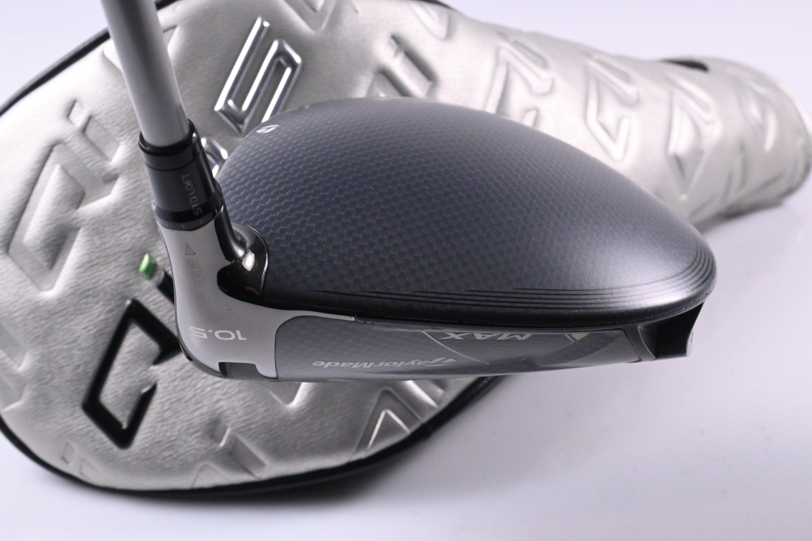 Taylormade Qi35 Max Golf Golf Driver / 10.5 Degree / Regular Flex
