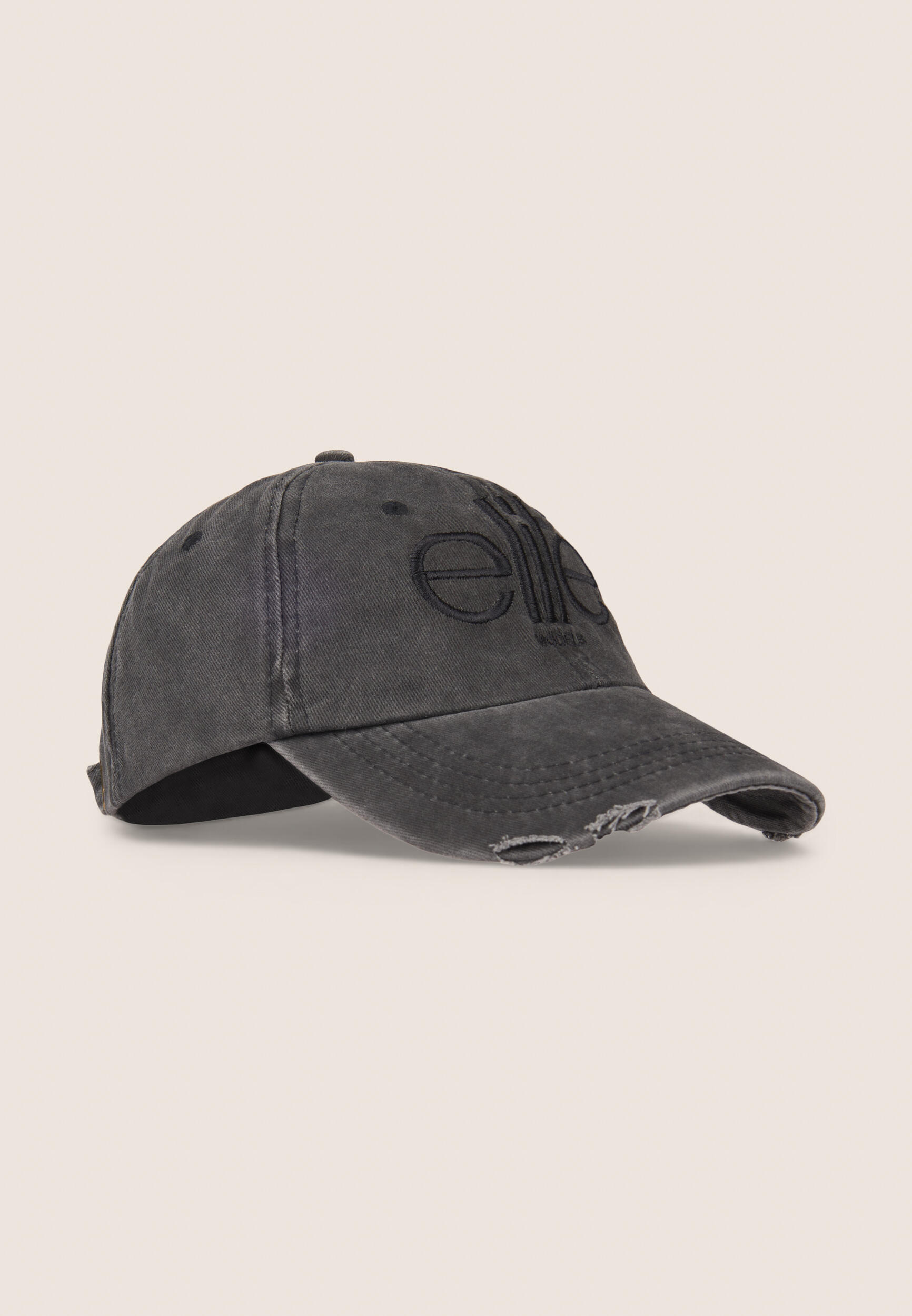 Casquette conçue par Freddy pour ELITE 4/4