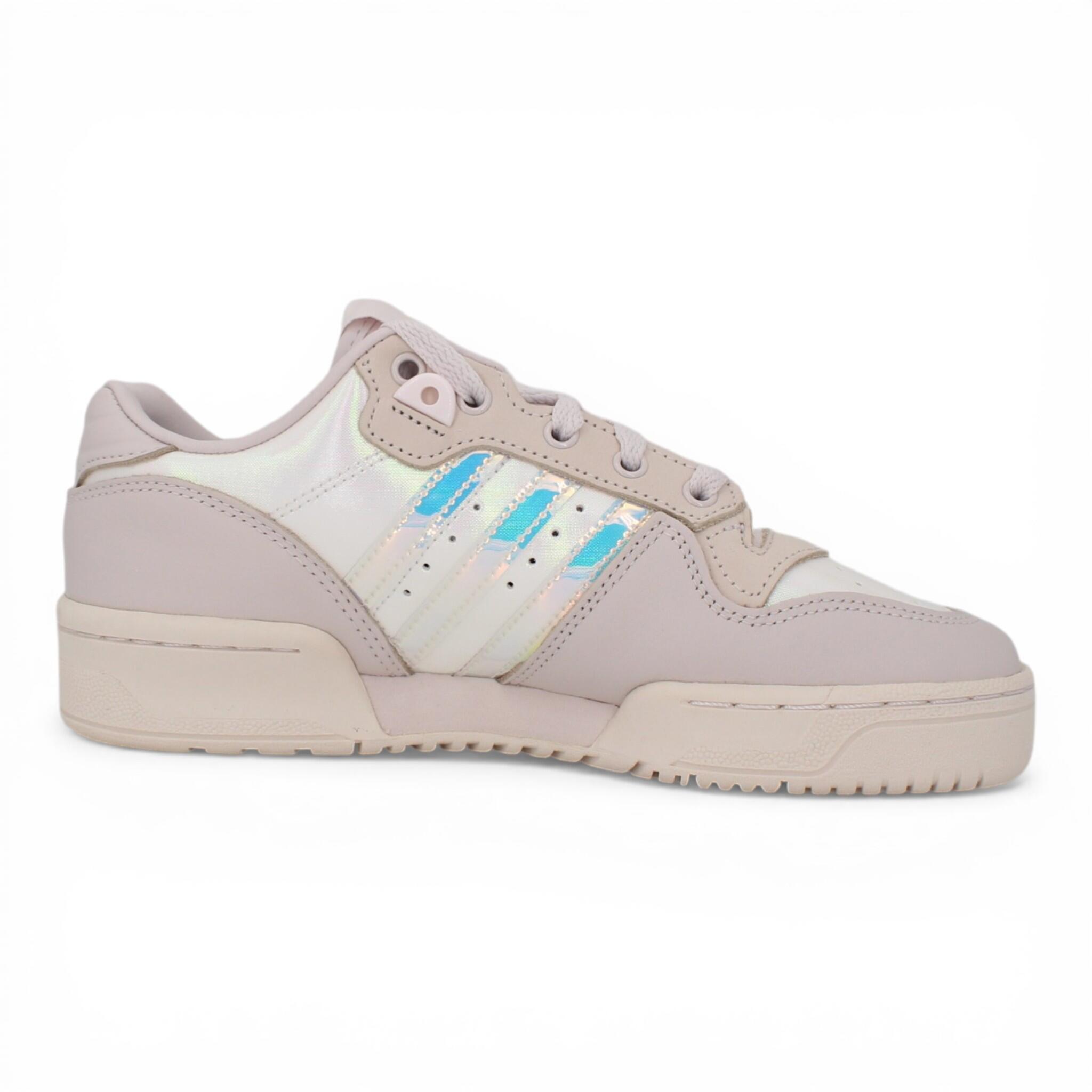 Sneaker Rivalry Low in Beige 2/4