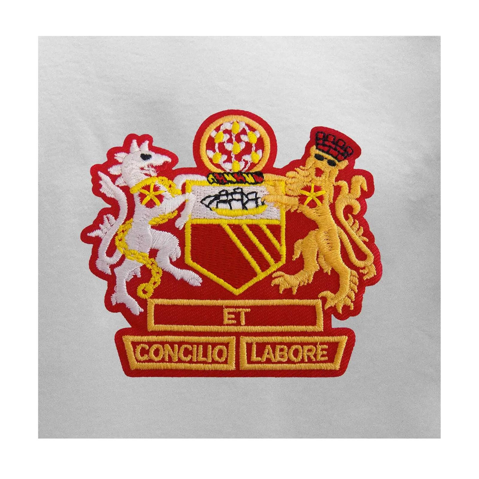 Mens Manchester Crest TShirt (White) 2/2