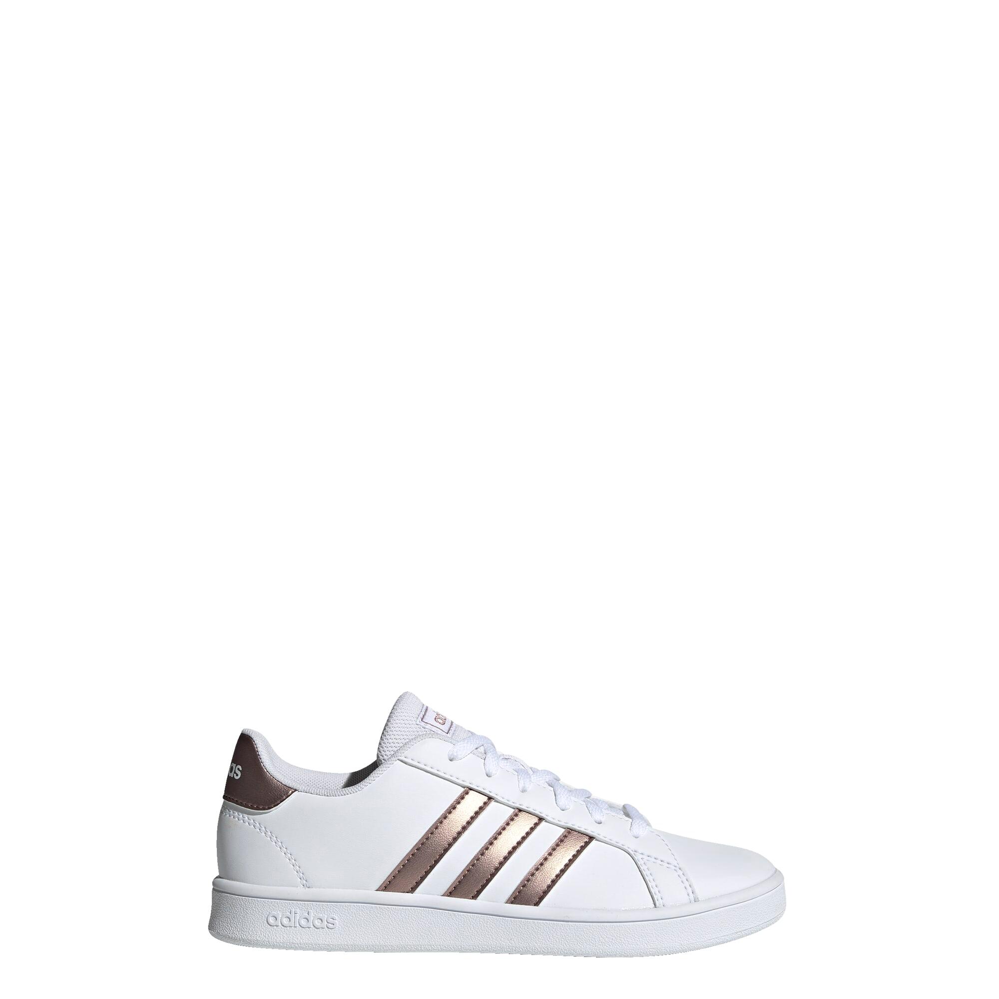 Chaussure Grand Court. 2/5