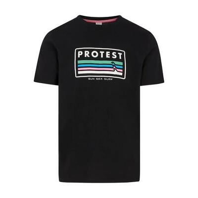 T-shirt protest barn