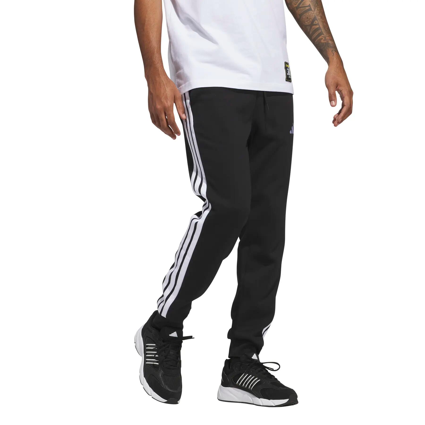Pantalón de chándal adidas Essentials Three Stripes 4/6