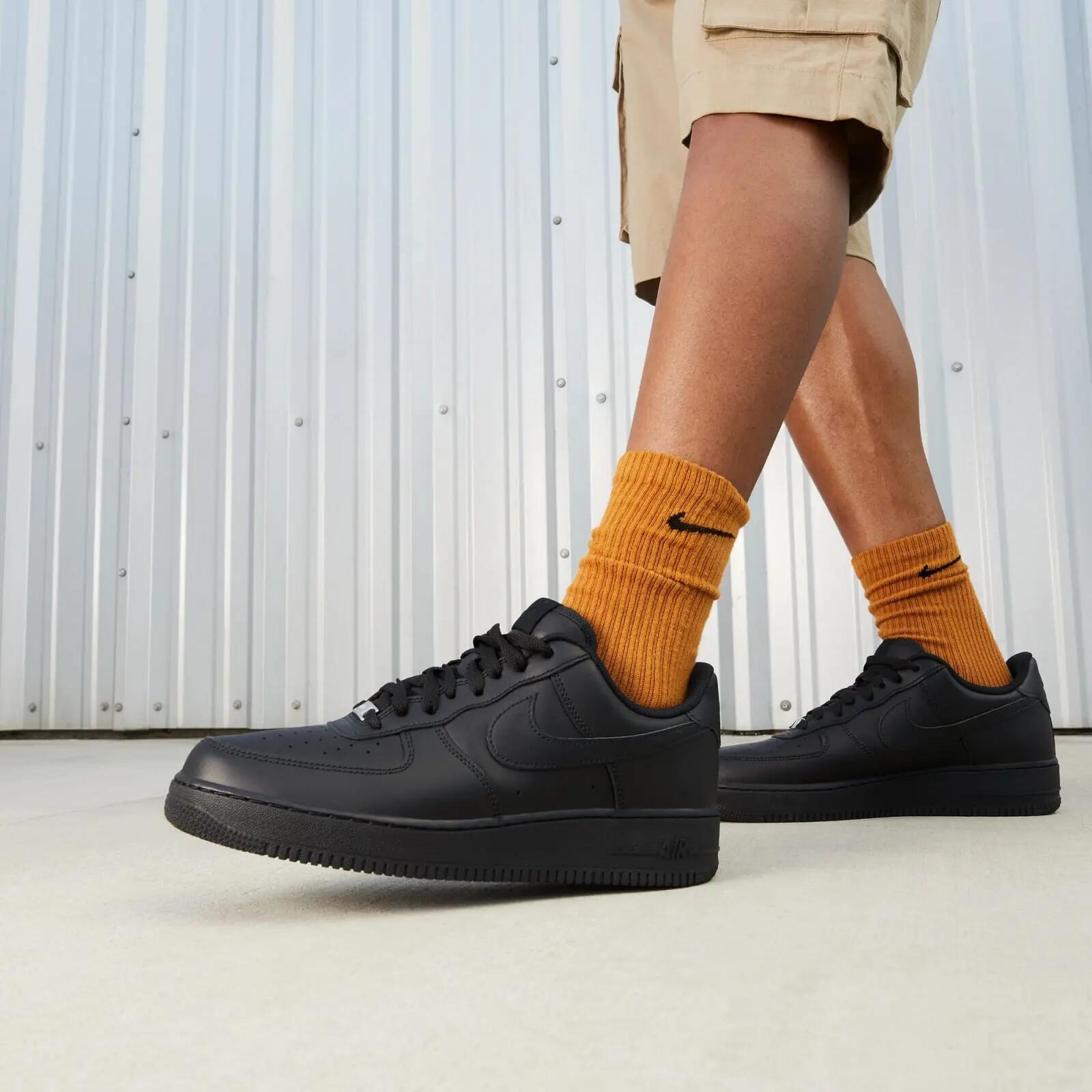 Sneakerek Nike Air Force 1 '07 7/12