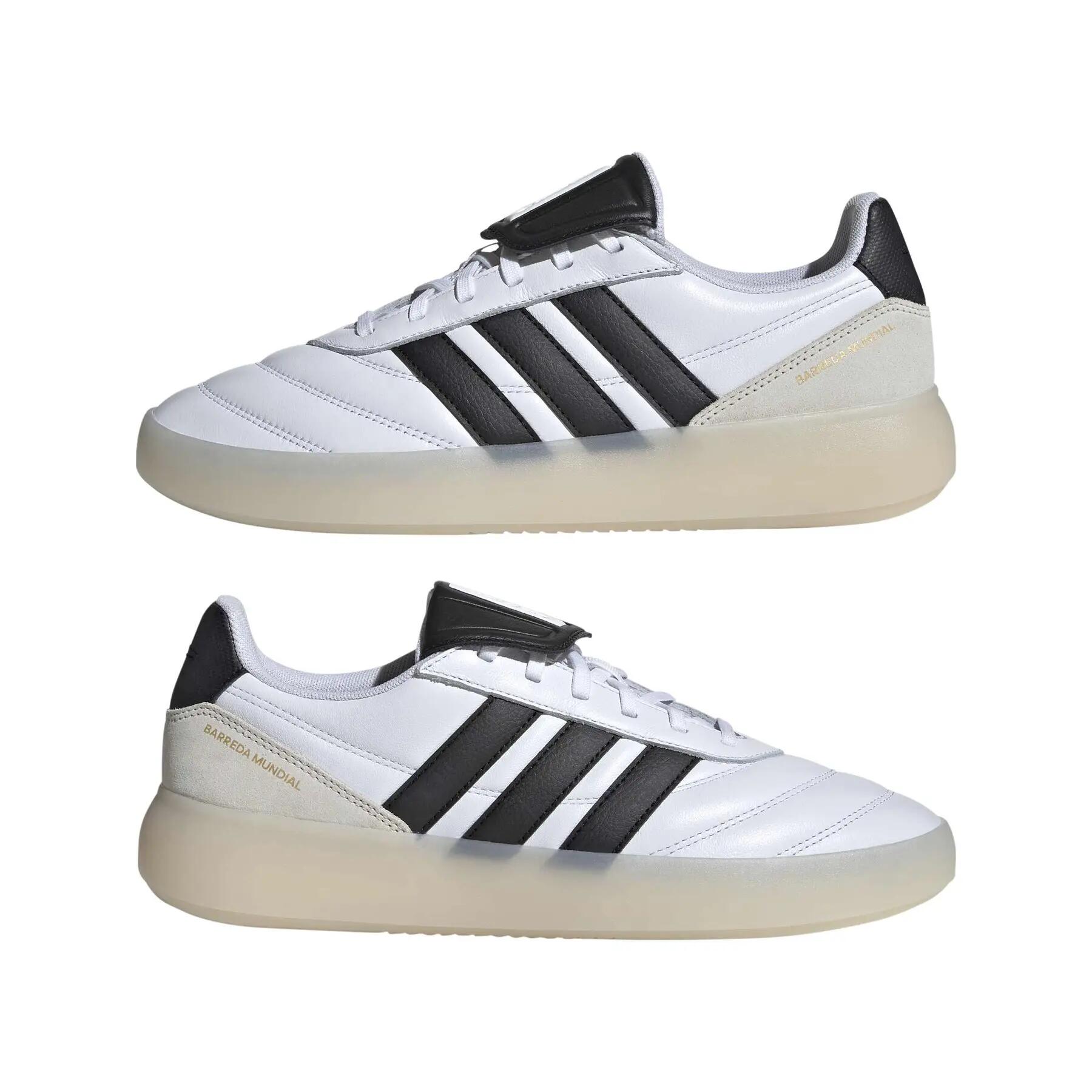 Baskets adidas Barreda Mundial 4/7