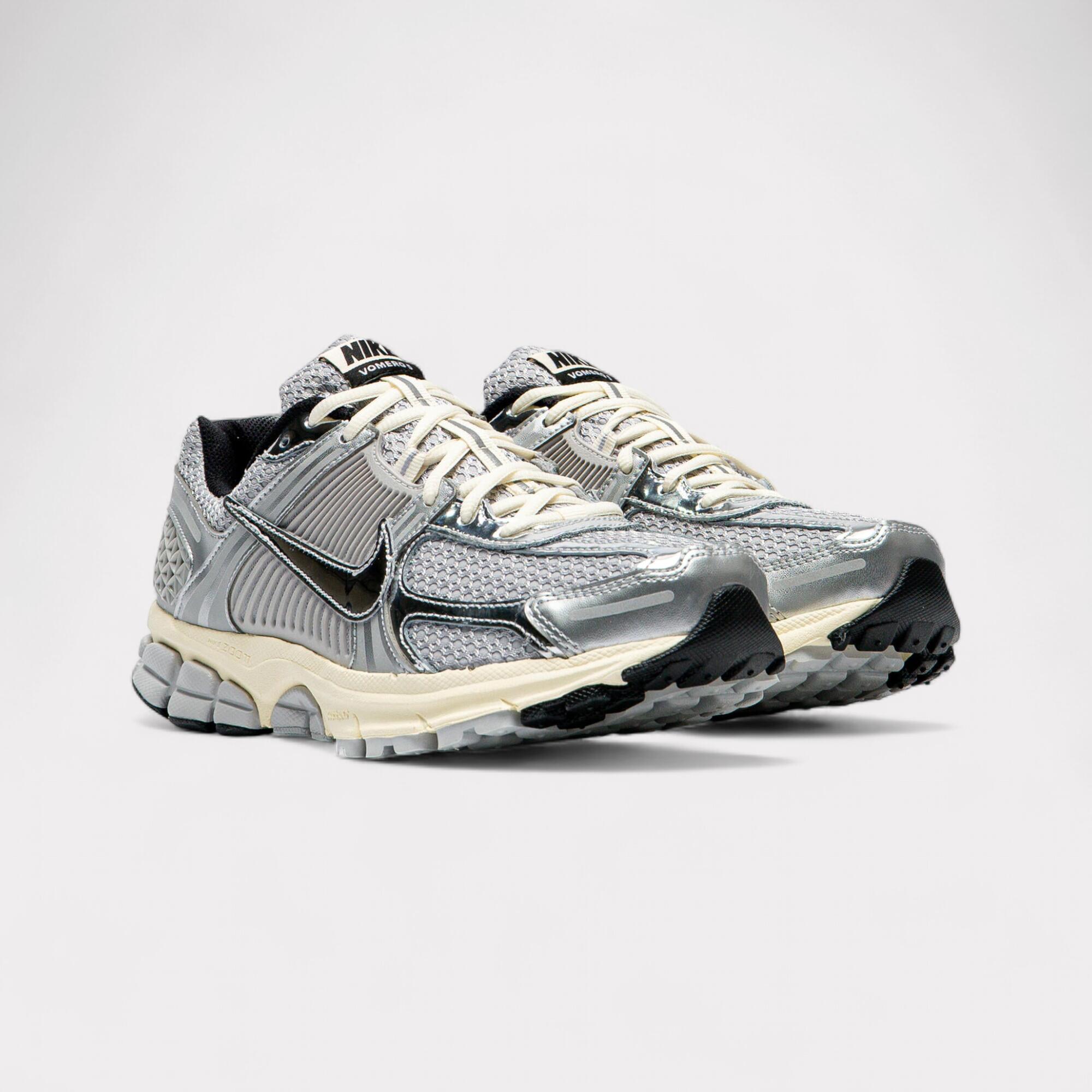Nike Zoom Vomero 5 - Chrome Coconut 2/5