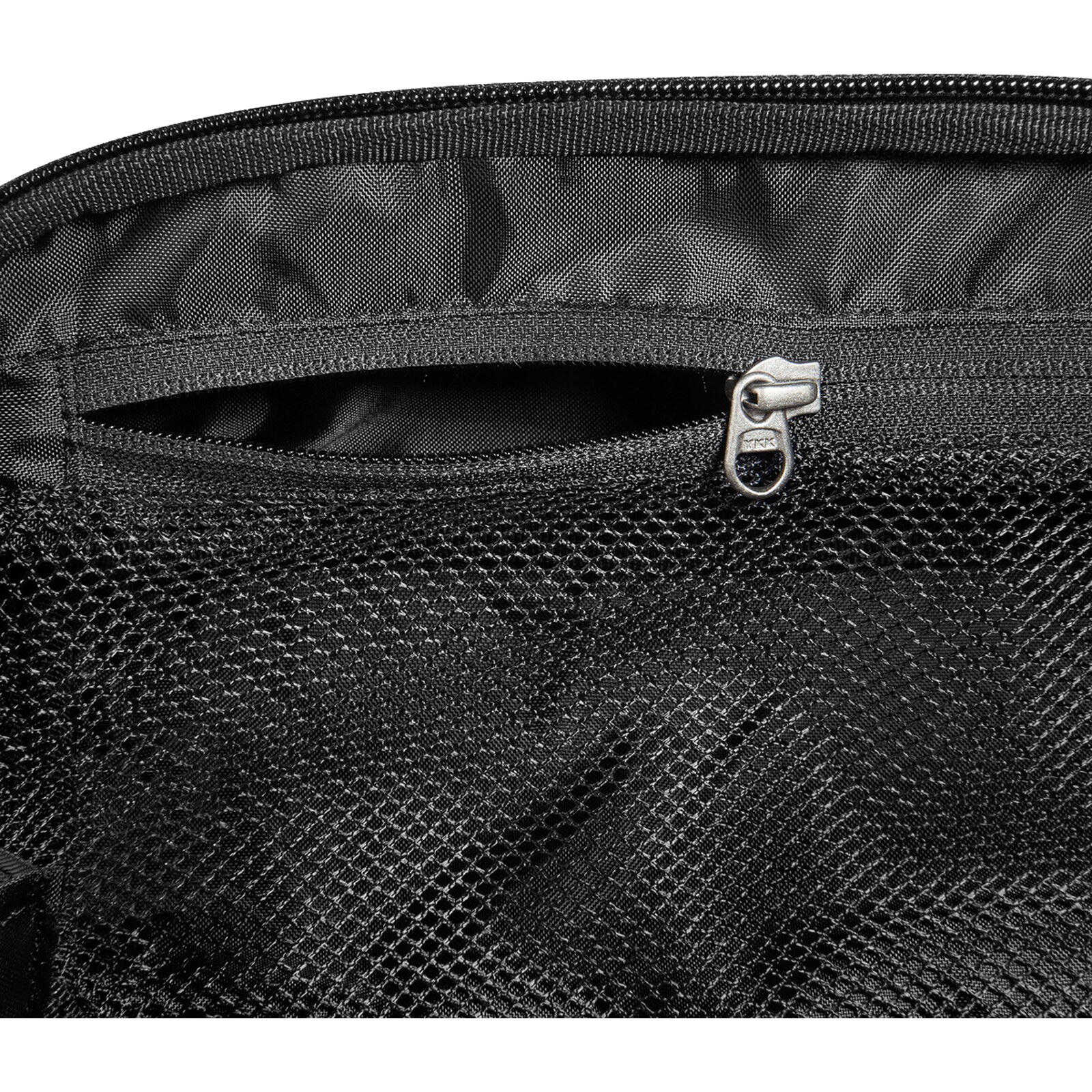 Kulturbeutel Square Zip Pouch M grey 6/7