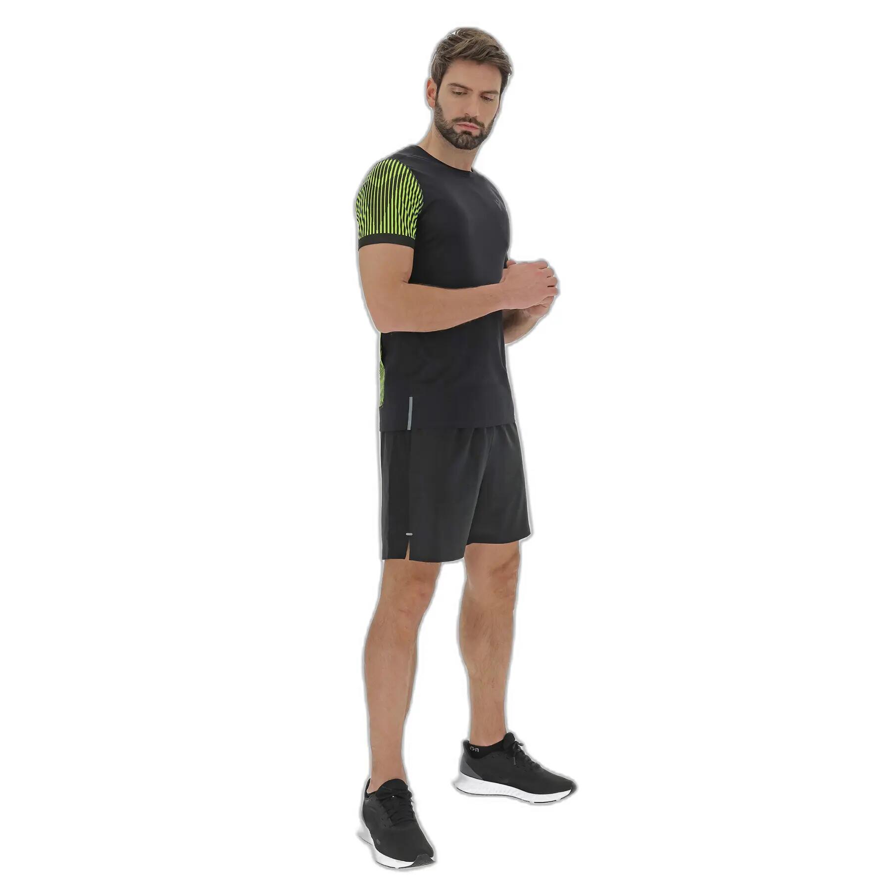 Camiseta con estampado de héroe en la manga Macron Chinook SCB Billy 2/4