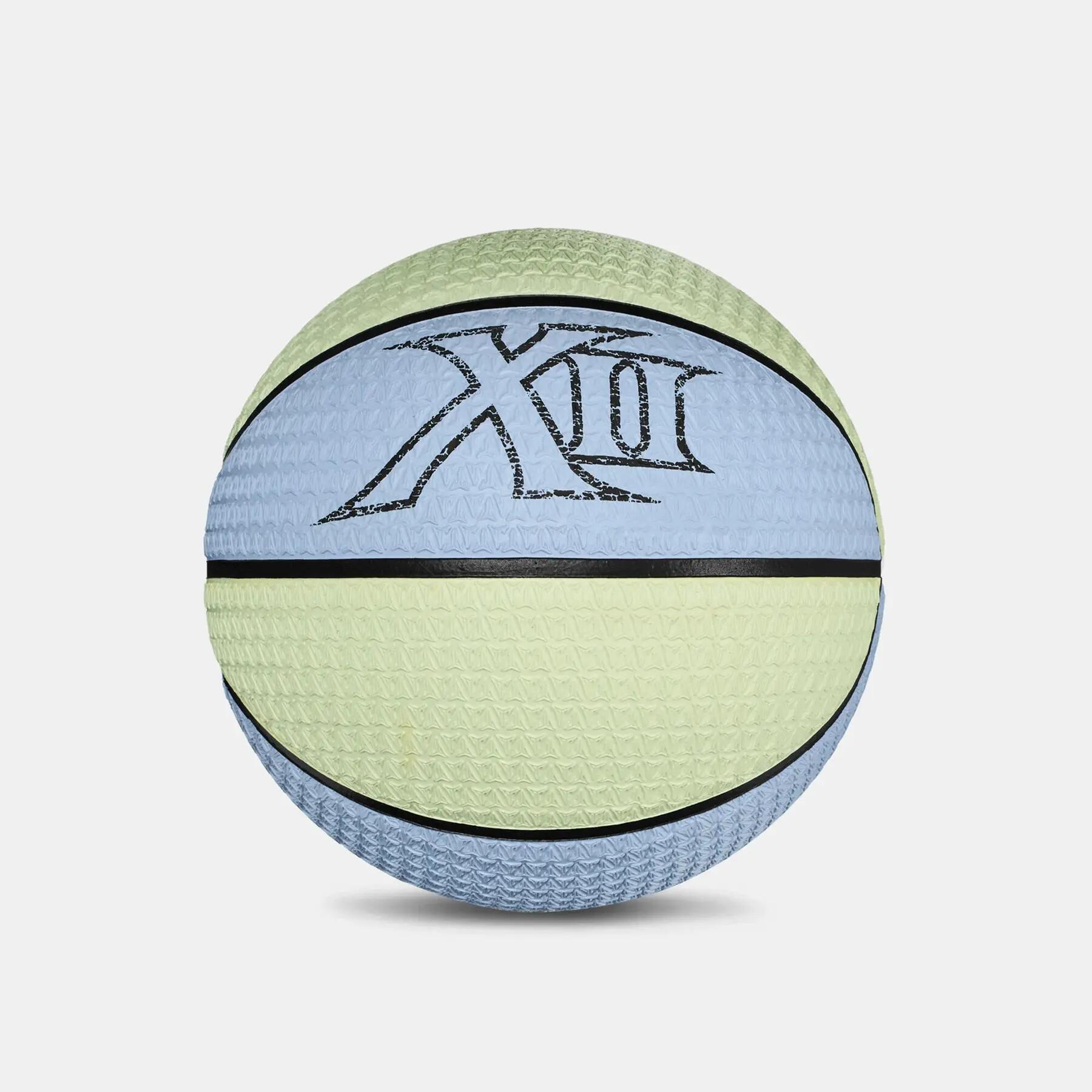 Basketball Nike Playground 8p J Morant Deflated 2/3