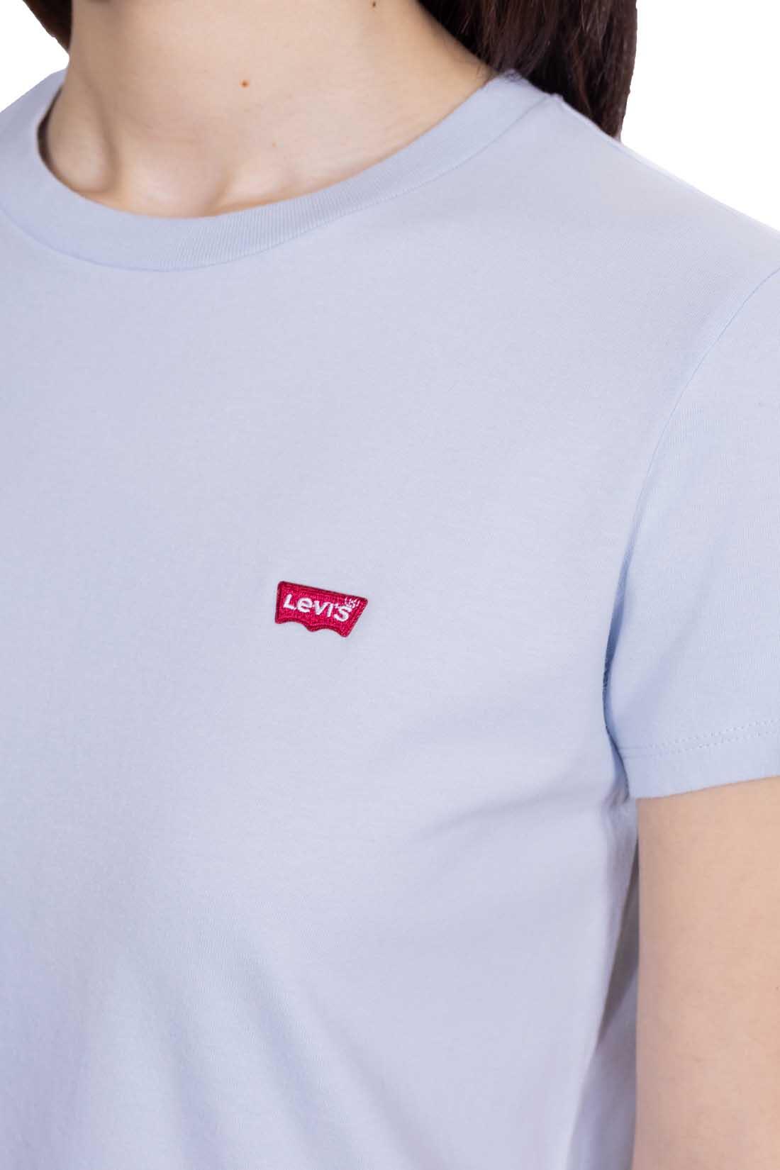 Maglietta da donna Levis con piccolo logo blu. 5/5