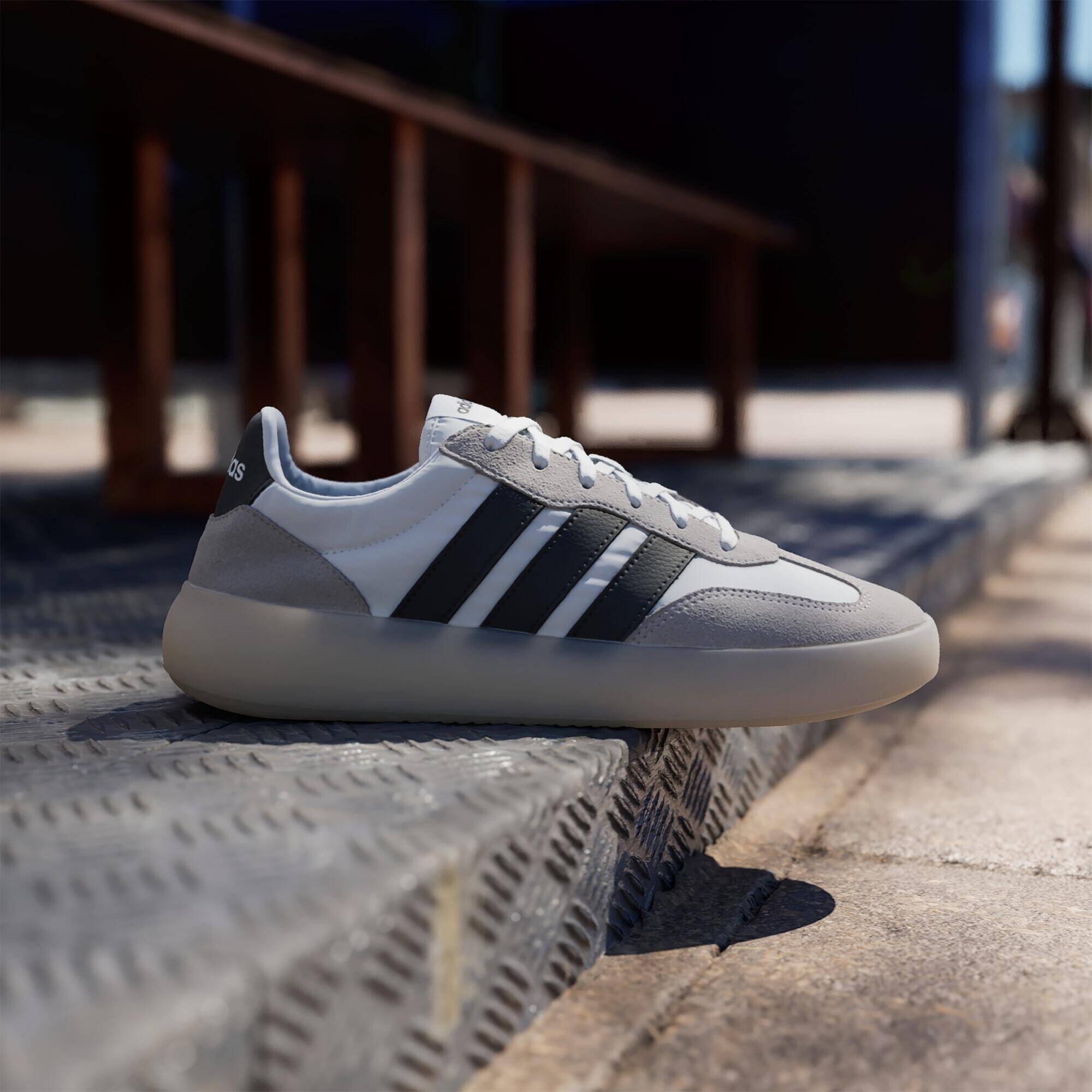 Adidas BARREDA DECODE Men Sportswear Shoes White -  2