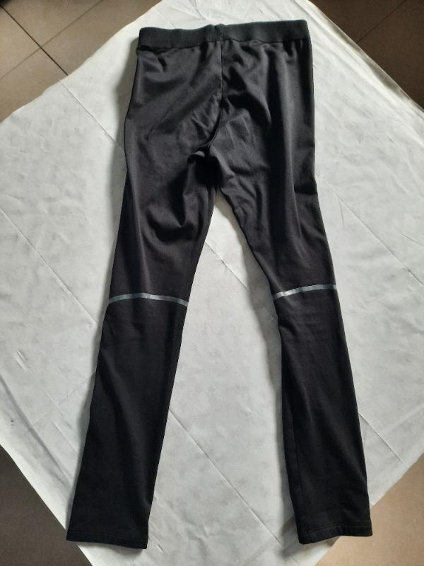 Tussen Particulieren - Warme legging Kipsta 12- 13 j 6/6