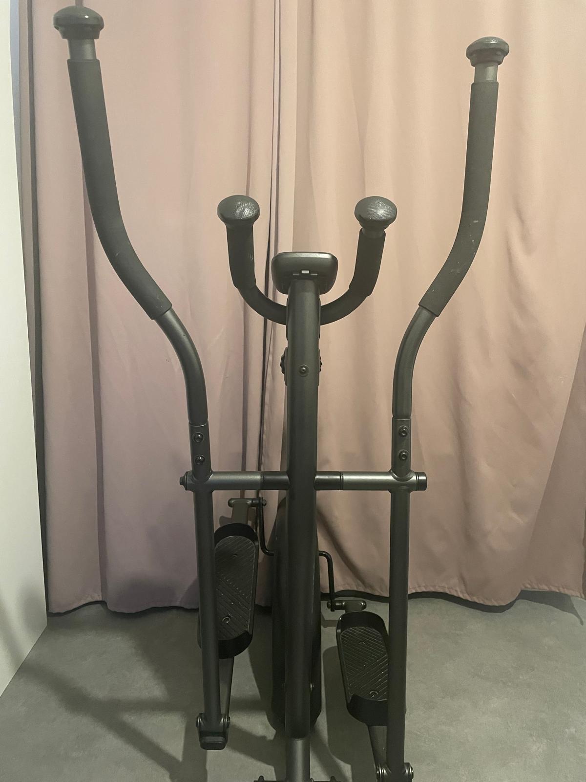 Tussen Particulieren - Elliptische trainer 3/7