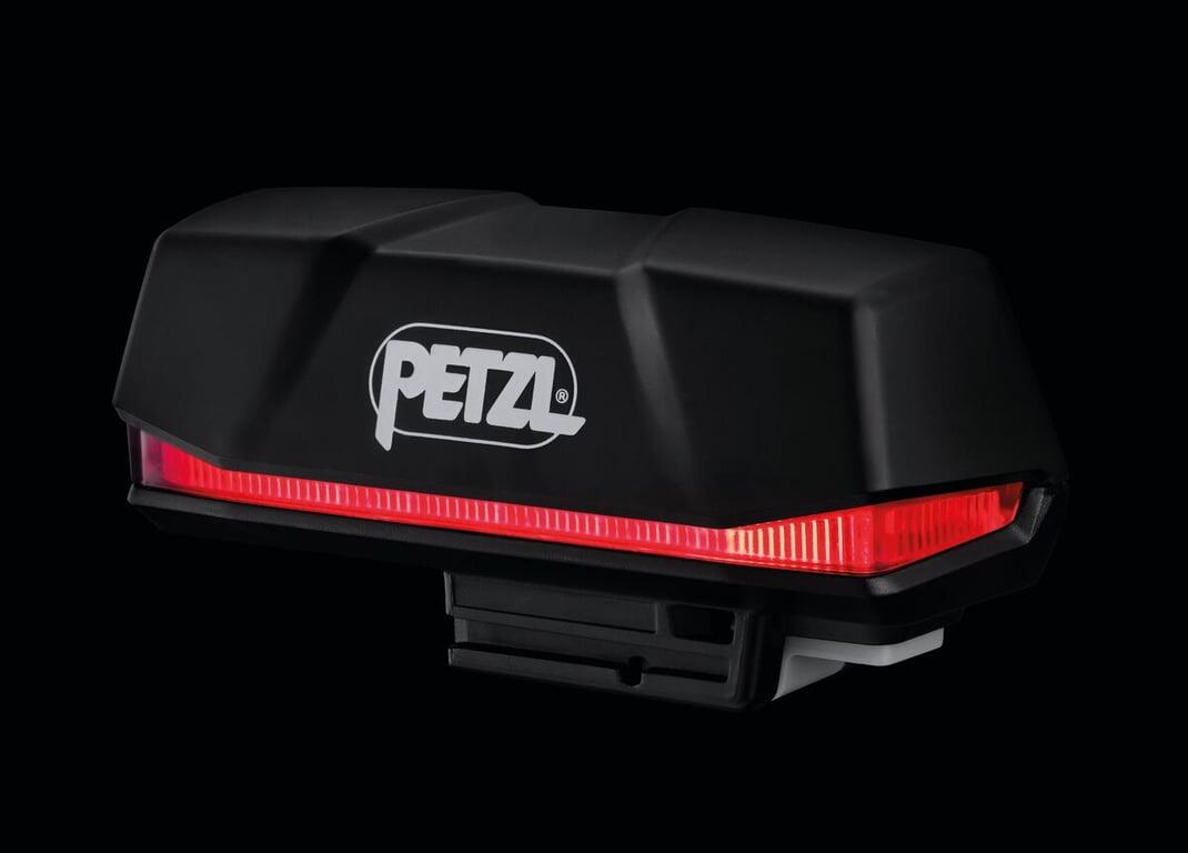 Wiederaufladbarer Akku Petzl R1 3200 mAh USB‑C IP67 rote Rückleuchte 4/4