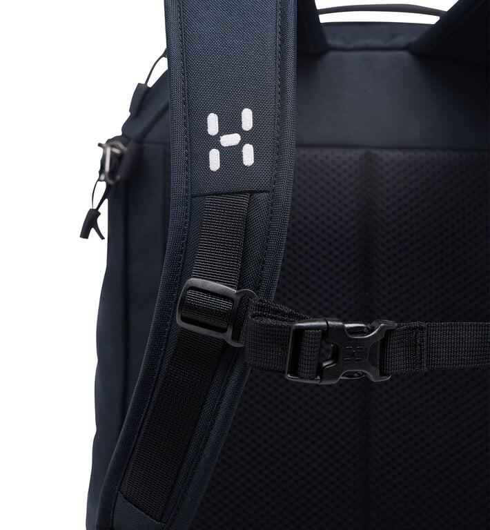 Mochila grande Haglöfs Corker 7/7