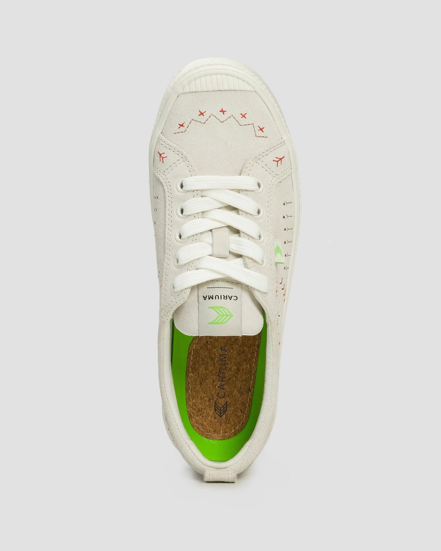 Trampki ze skóry zamszowej Cariuma OCA Suede Smoke White Embroidered 4/7