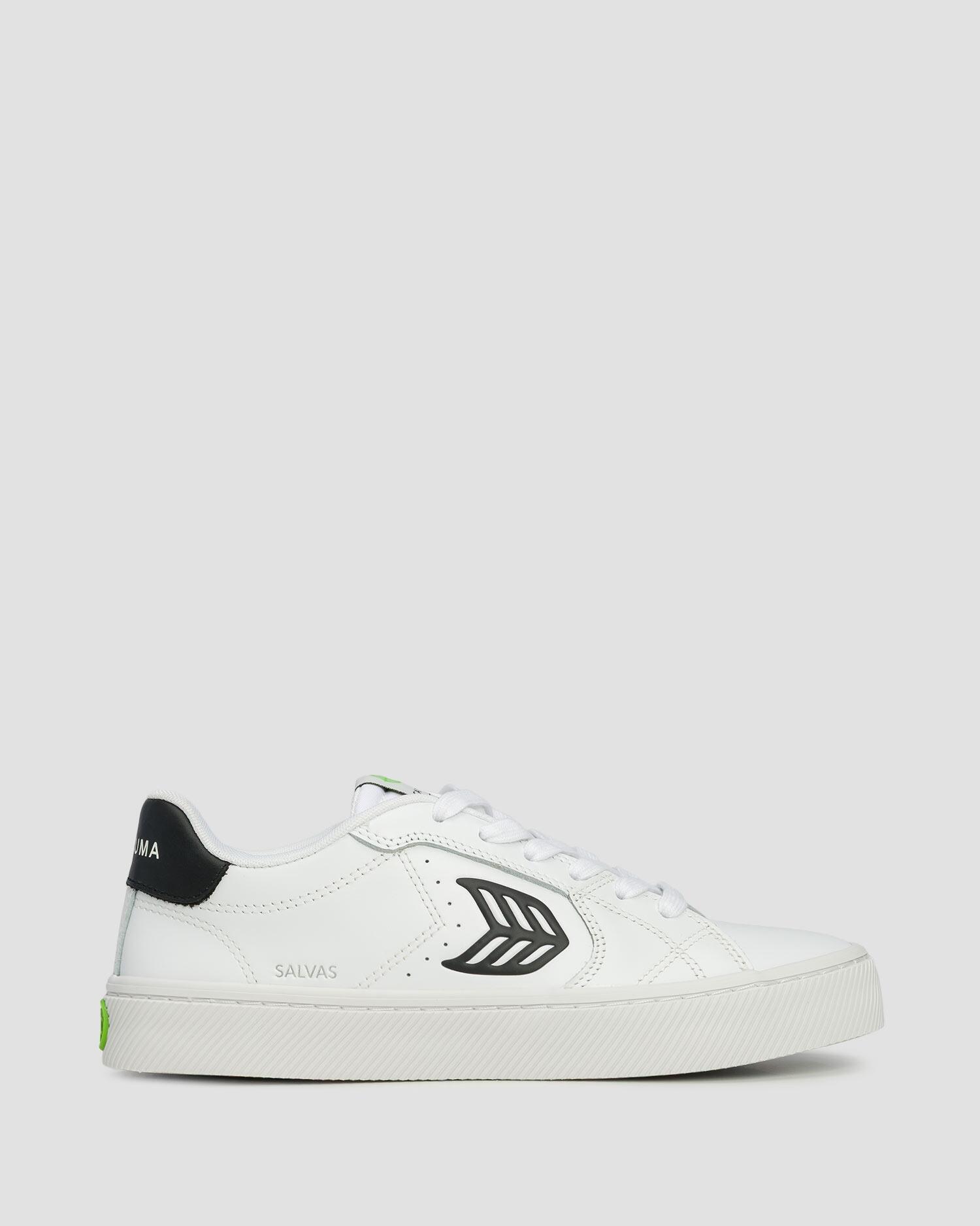 Sneakersy Cariuma Salvas White Leather Black Logo Unisex