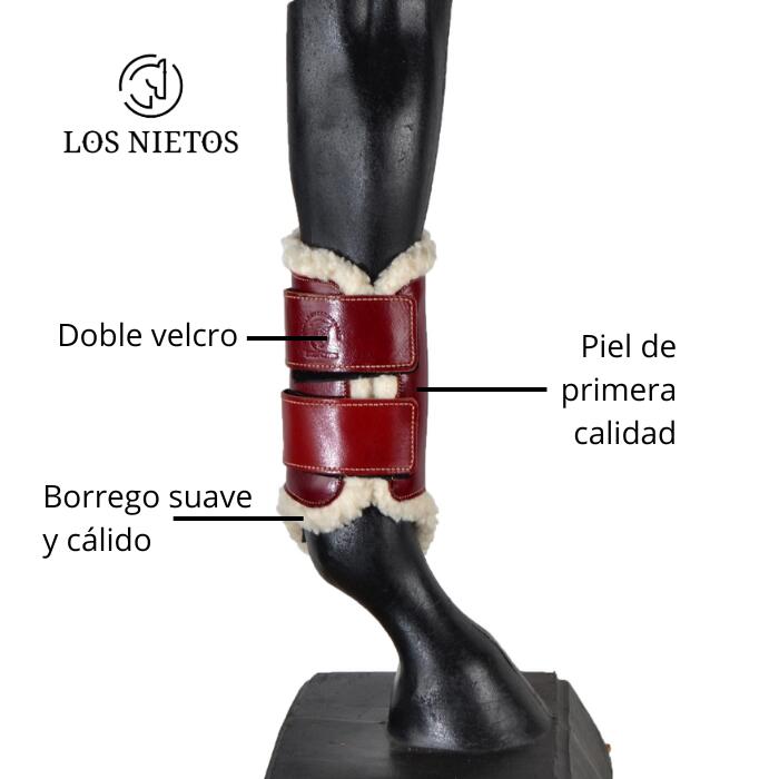 Protectores borreguito  Los Nietos  | Mediana | Cereza 2/5