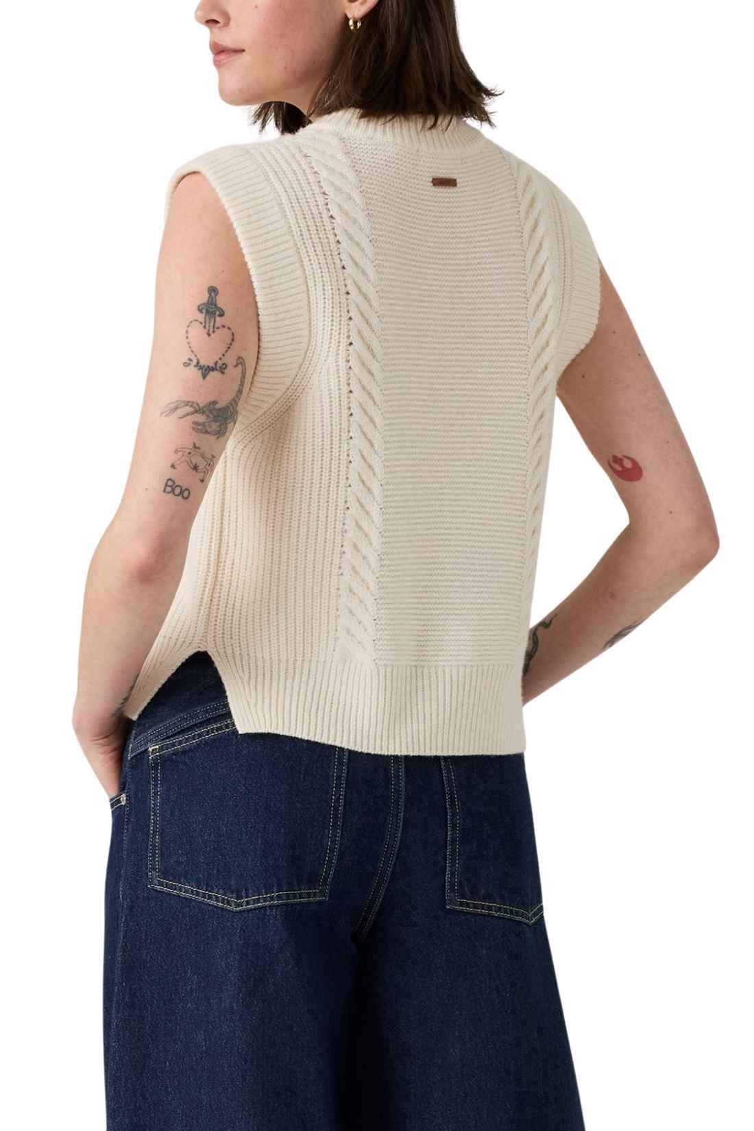 Cardigan smanicato donna a trecce Ines 2/4