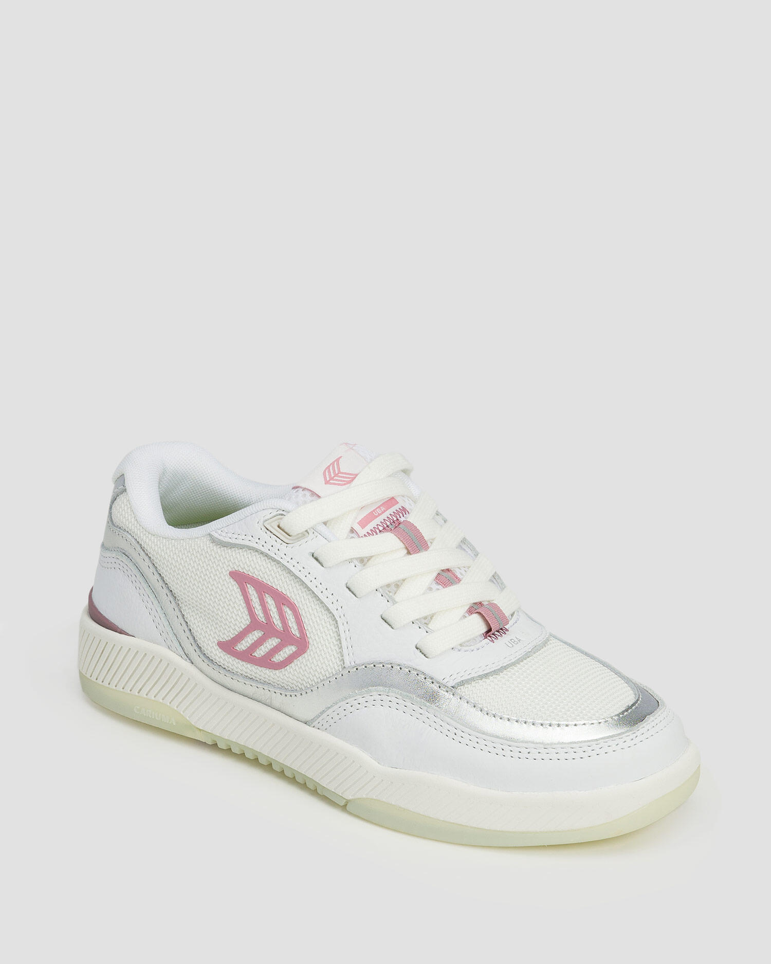 Sneakersy Cariuma Uba White Leather and Suede Blush Pink Logo