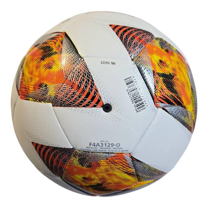 Minge fotbal Molten F4A3129-O  Vantaggio hibrid, marime 4, super light 290 g