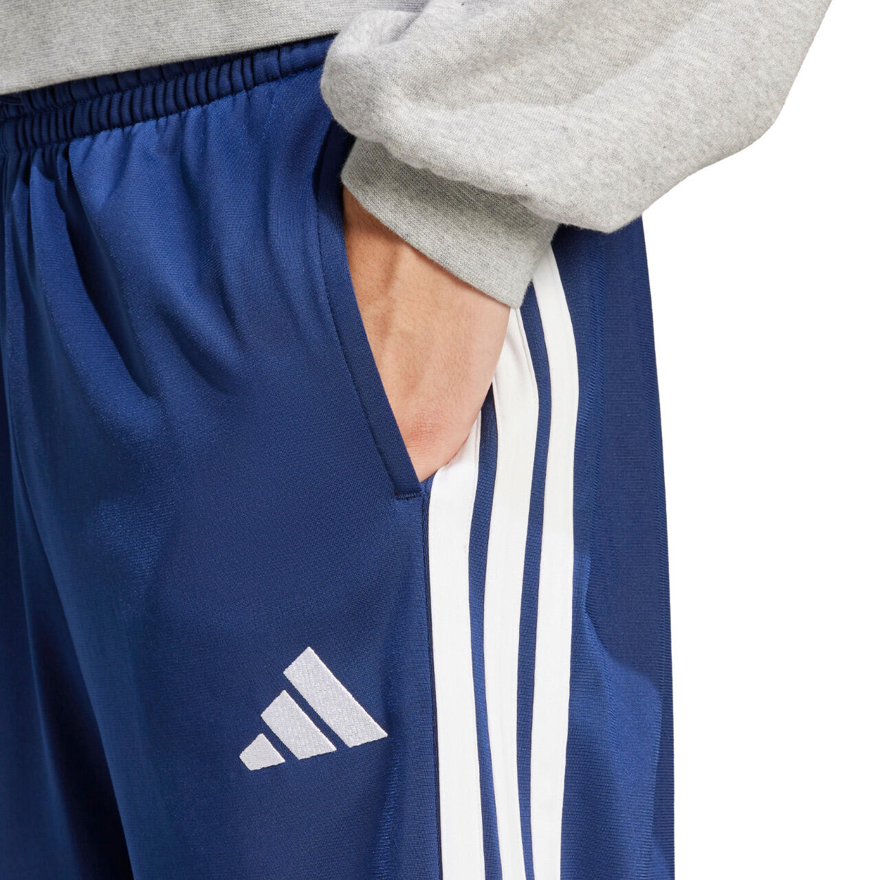 ADIDAS Pantalones 3-Stripes Tricot para hombre - Regular Fit, cintura media 5/6