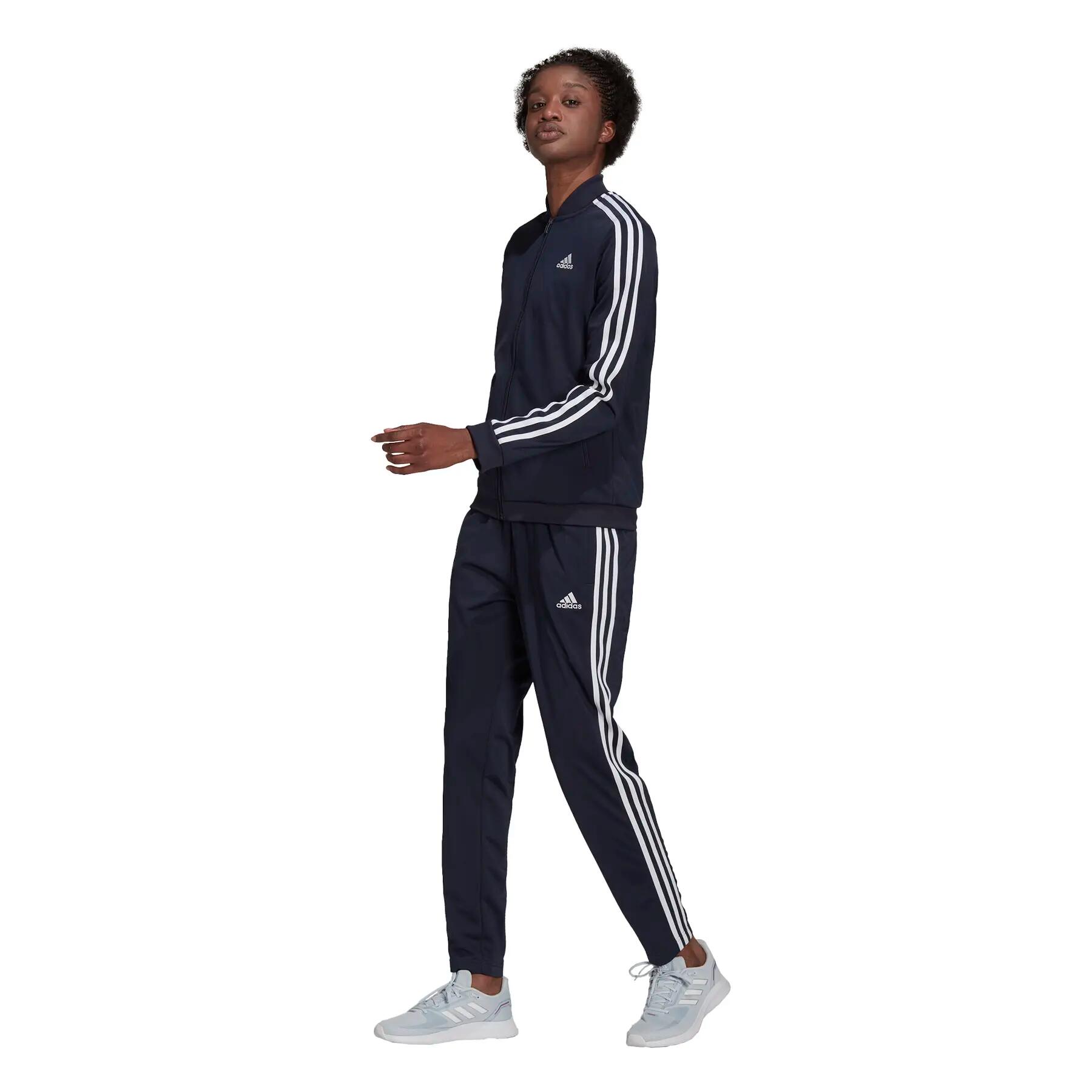 Sportovní souprava Essentials 3-Stripes 6/7