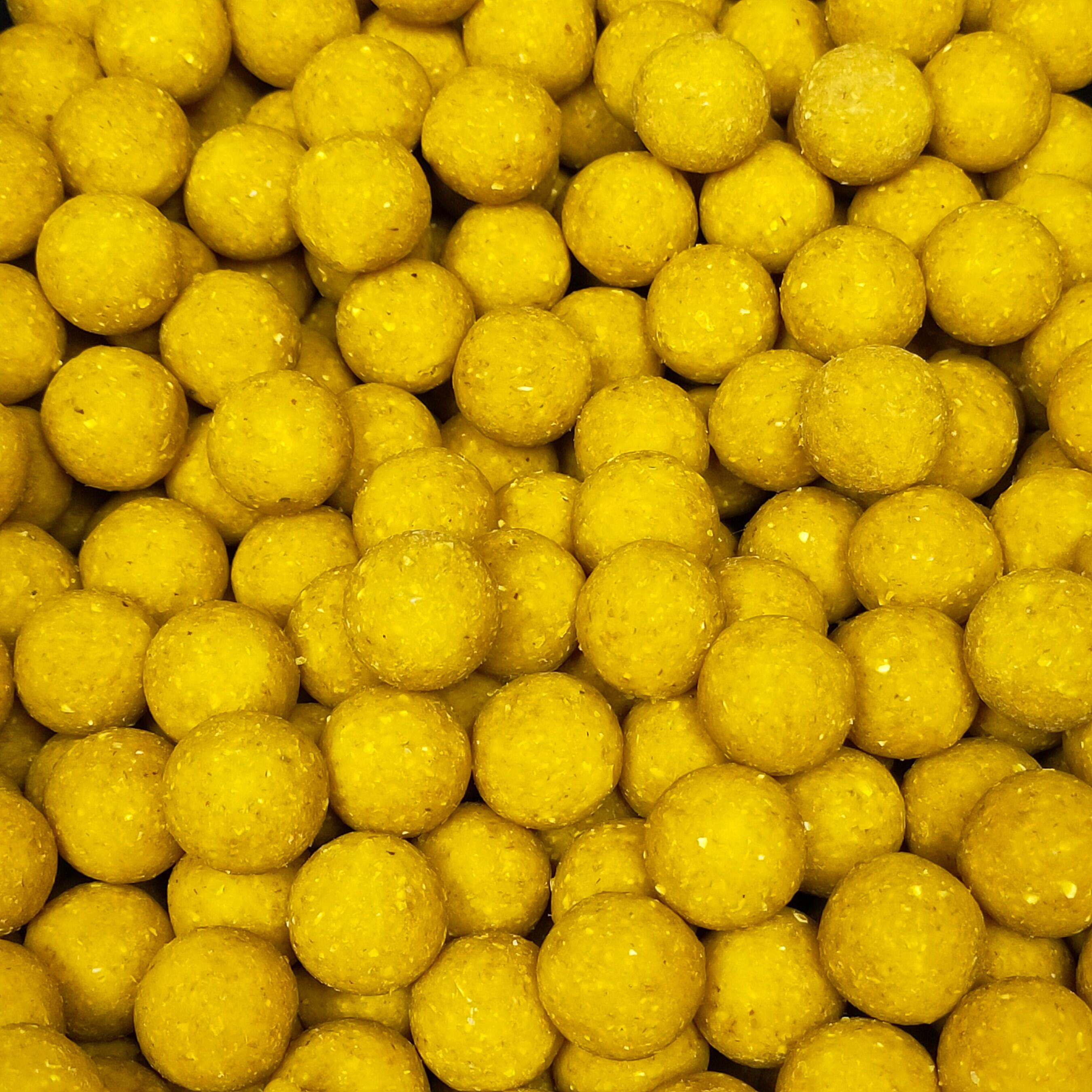 Kulki zanętowe 20mm Warmuz Baits Wiadro 3kg ANANAS 3/4