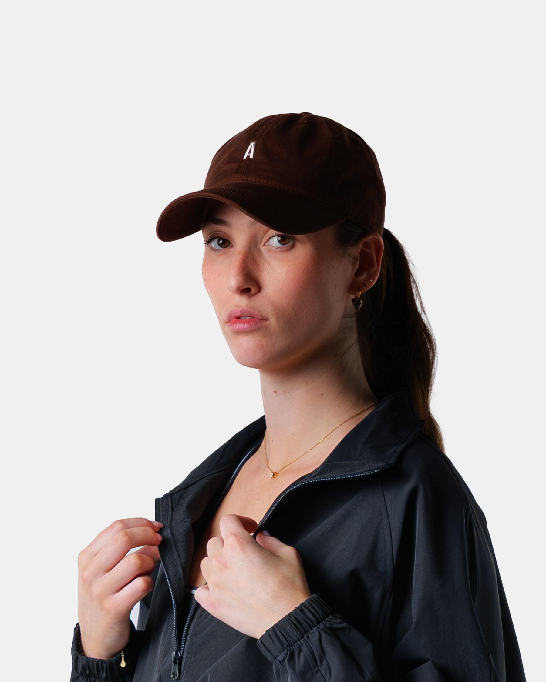 Baseball cap 6 panelen – Aestheticwolf Initial Cap – verstelbaar – bruin 2/4