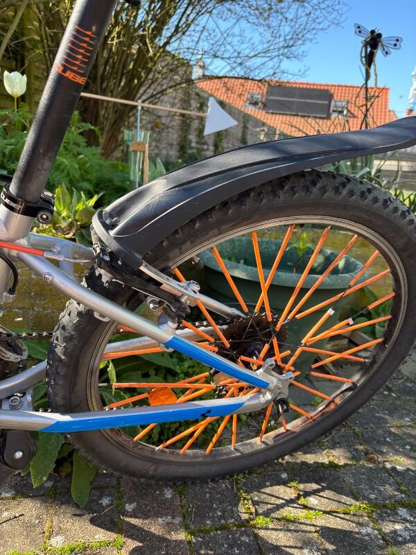 Entre Particuliers - Vélo enfant taille 24 5/7
