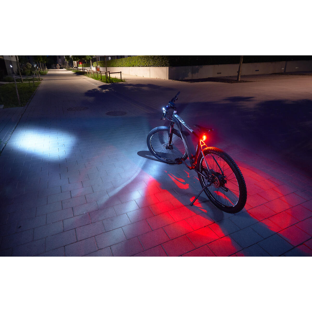 FISCHER Akku-USB-LED Beleuchtungs-Set 50 LUX 6/8