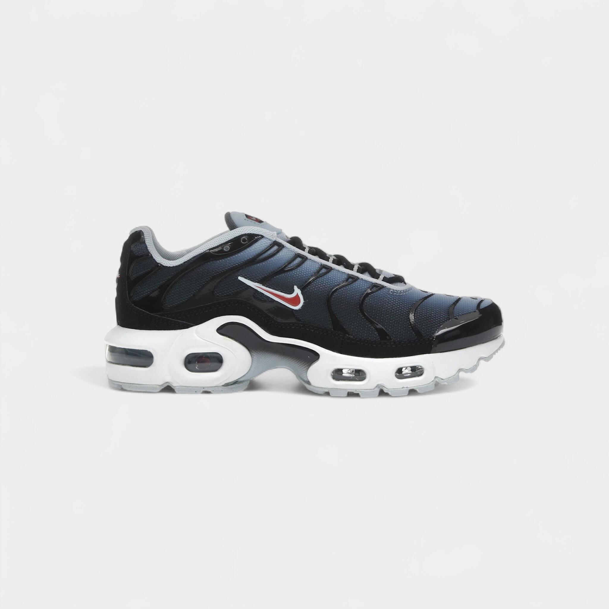 NIKE picture