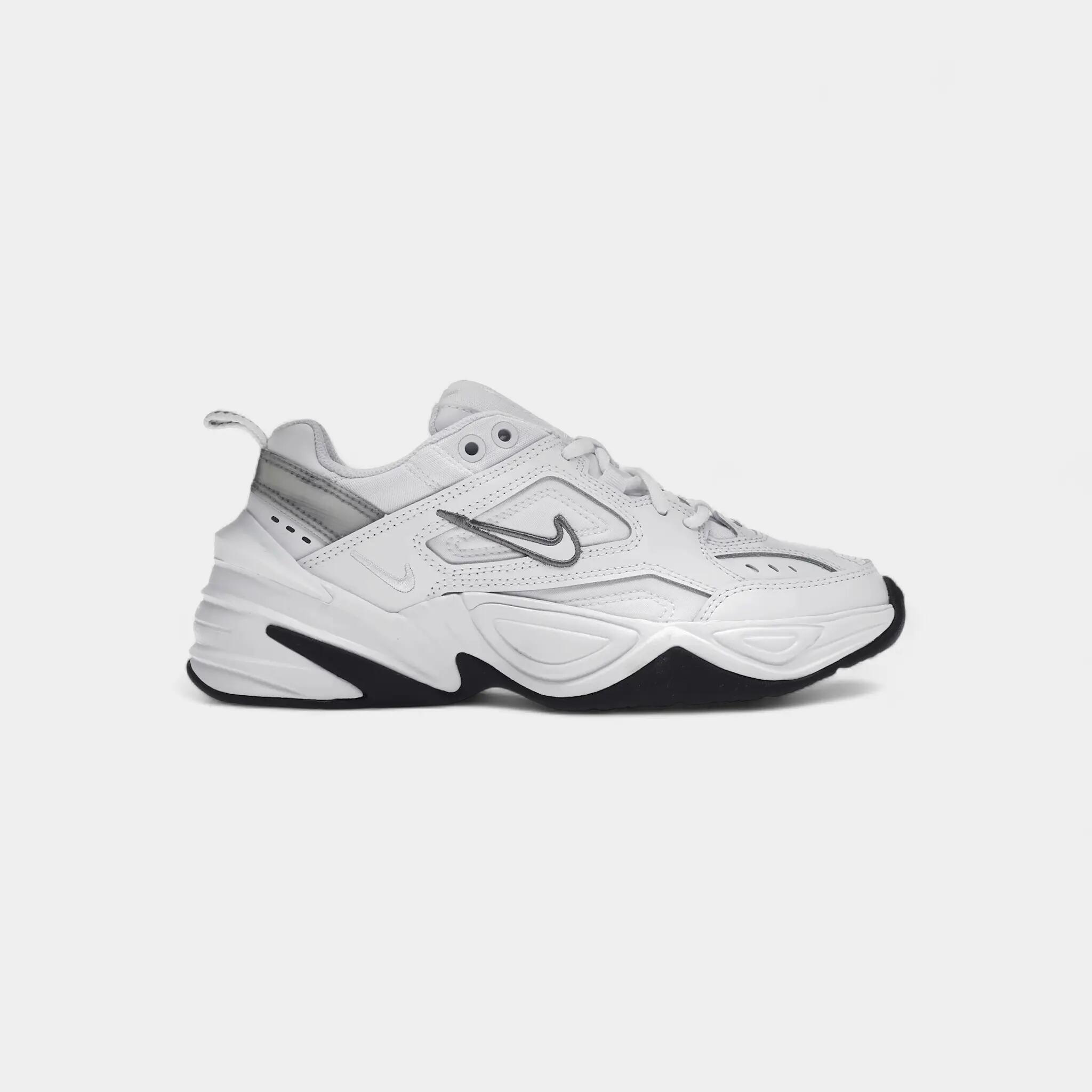 NIKE picture
