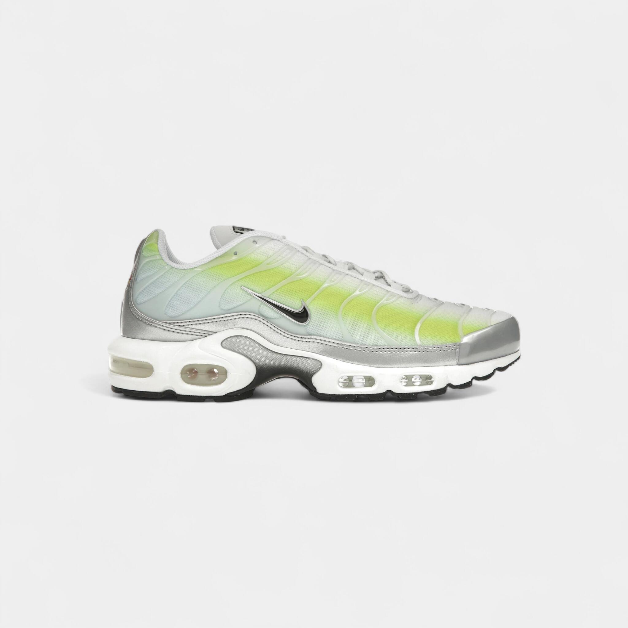 Nike Air Max Plus Cyber Glacier Blue Gradient (Women's) 1/2