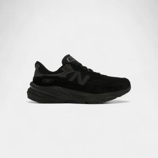 New Balance 990v6 Triple Black