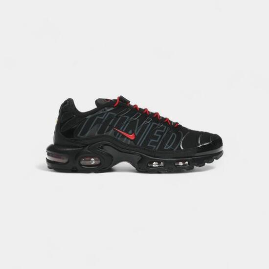Nike Air Max Plus Tuned Air Black Red