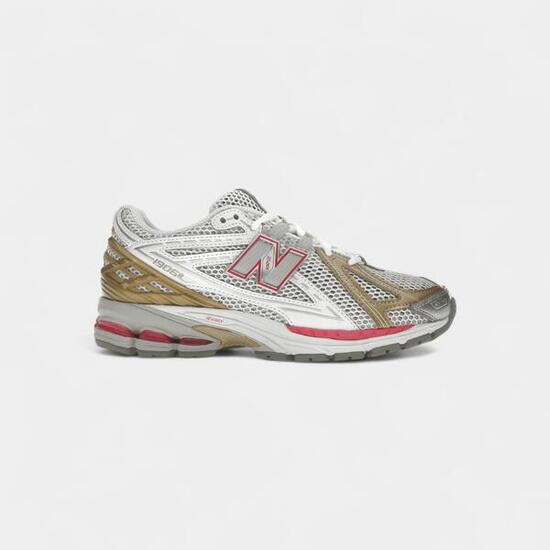 New Balance 1906R Silver Dragon Berry Gold