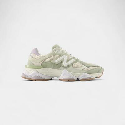 New Balance 9060 Garter Snake Pearl Grey