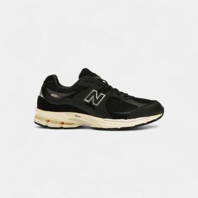 New Balance 2002R Black Vintage