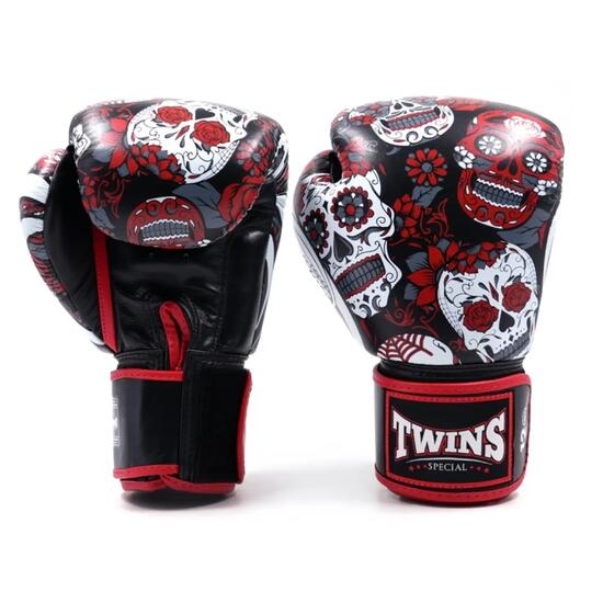 Gants de boxe Twins BGVL3 Skull Rouge – 14oz