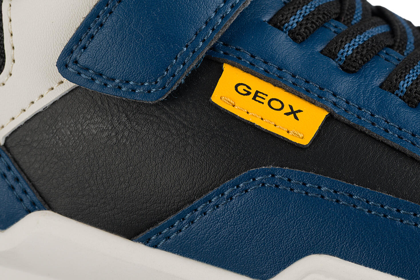 Buty dziecięce sportowe sneakersy dla chłopca ekoskóra na rzep respira GEOX PERT 6/7
